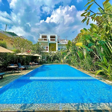 ดีวา ลมโบะก์ รีสอร์ต Hotel เซงกีกี ภายนอก รูปภาพ