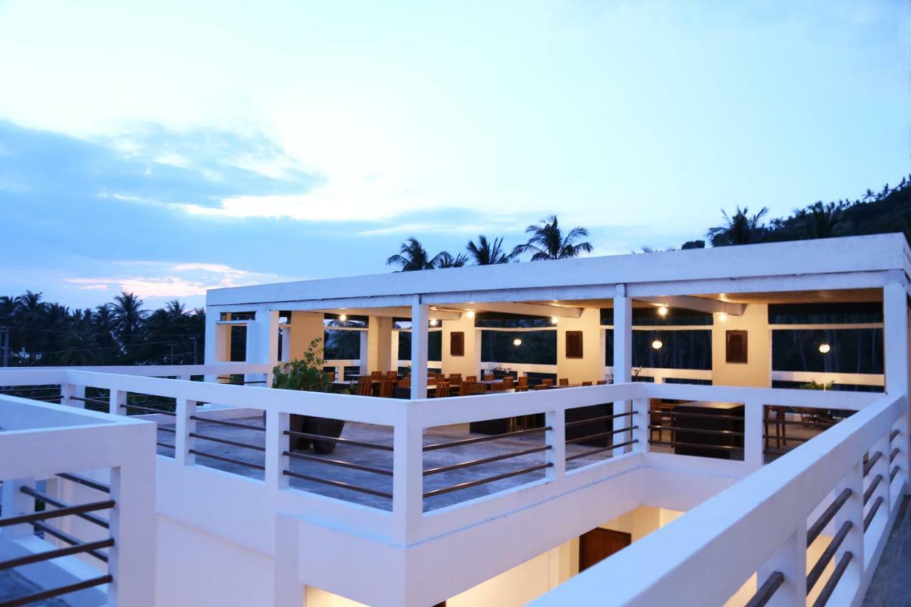 ดีวา ลมโบะก์ รีสอร์ต Hotel เซงกีกี ภายนอก รูปภาพ